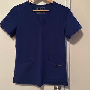 Figs Casma scrub top